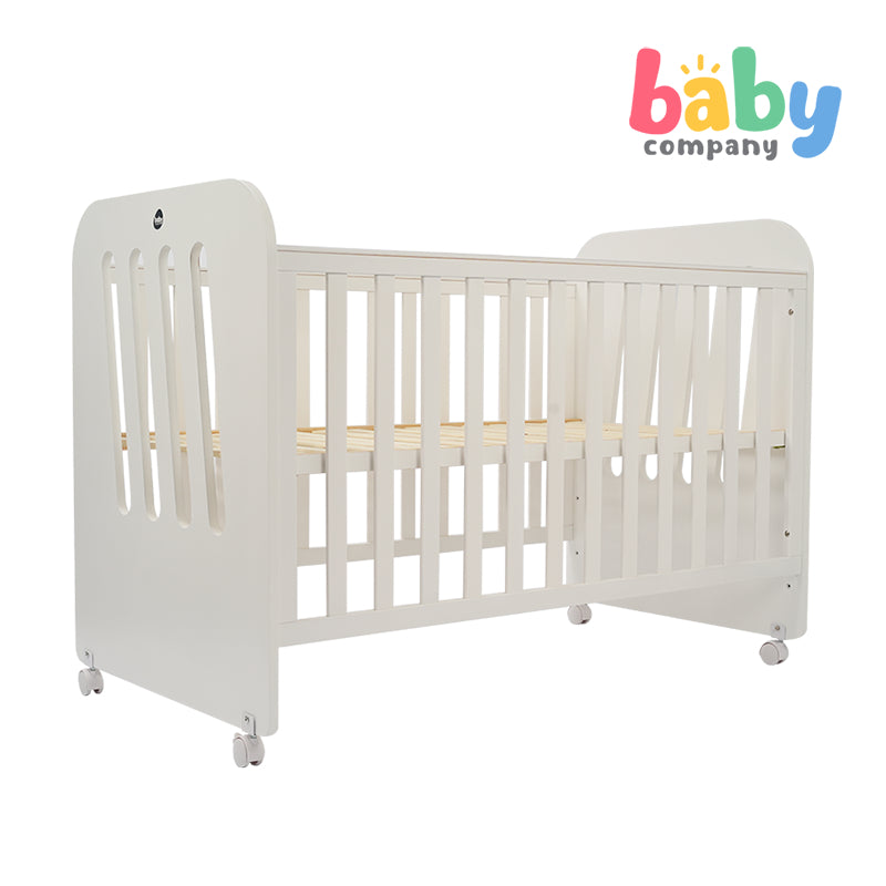 Baby Company 28x52 Wood Crib Plain