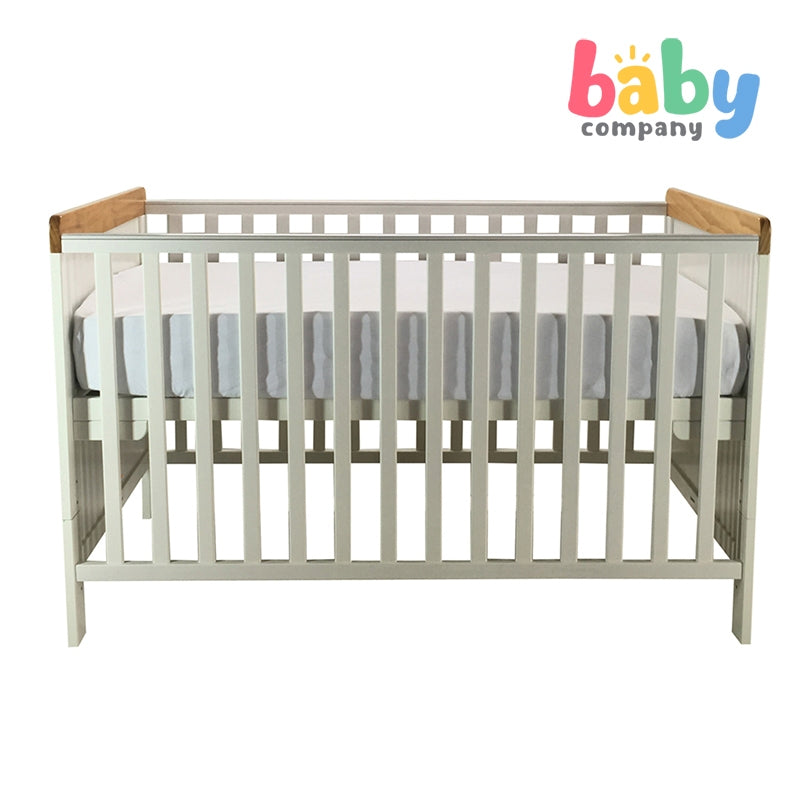 Cuddlebug Fontana 2 In 1 Convertible Crib 28X52 Honey