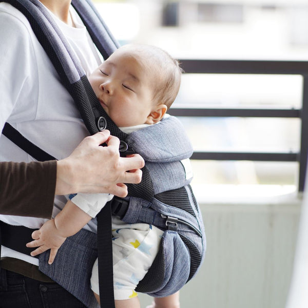 A Complete Guide to Safe Babywearing