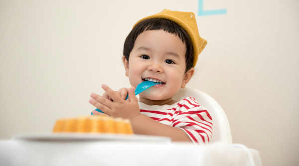 Introducing Baby-Led Weaning: Benefits, Tips & Must-Have Gear