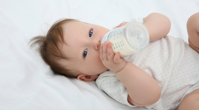 baby feeding bottle